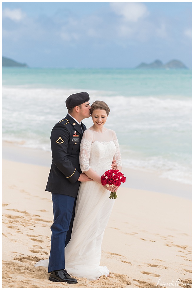 Oahu military wedding