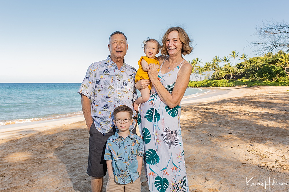 grandparents and grandchildren on Maui beach 