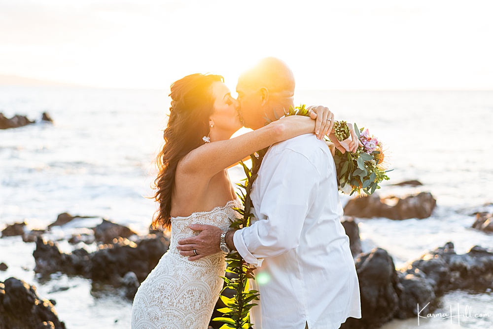 Best elopement packages on maui 