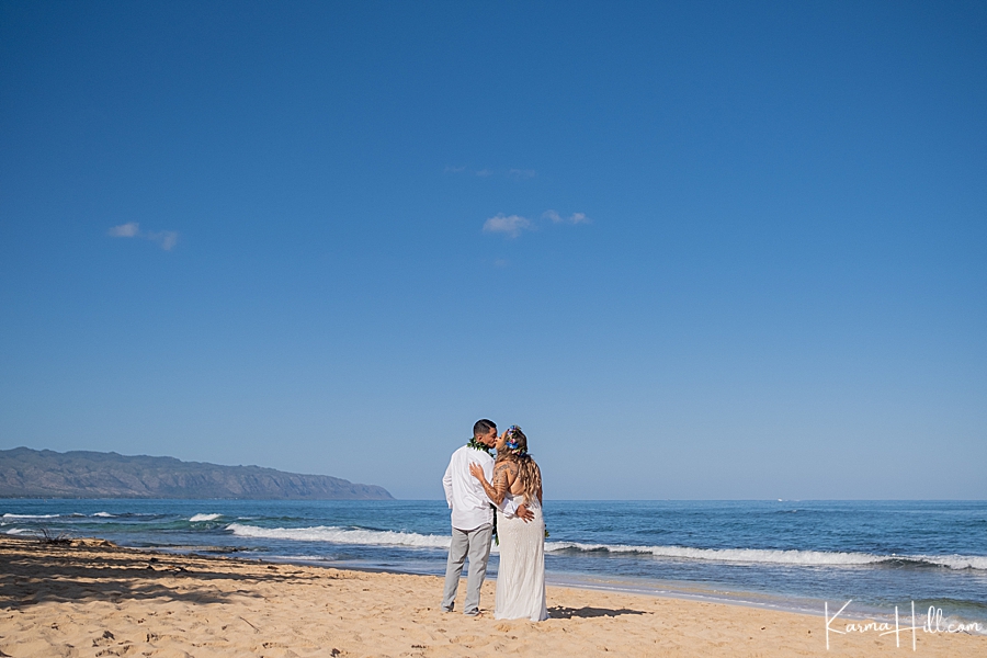 oahu beach wedding portraits