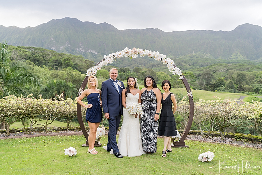 wedding photography in Oahu, HI 