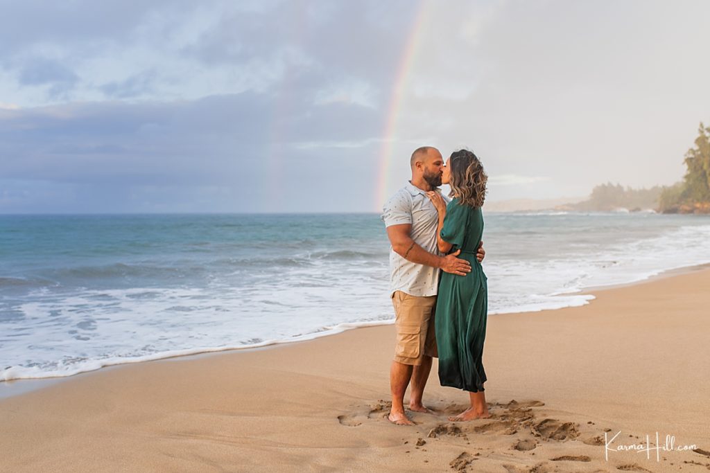 Maui proposal with rainbow