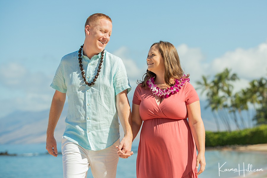 Maternity Photography in Maui