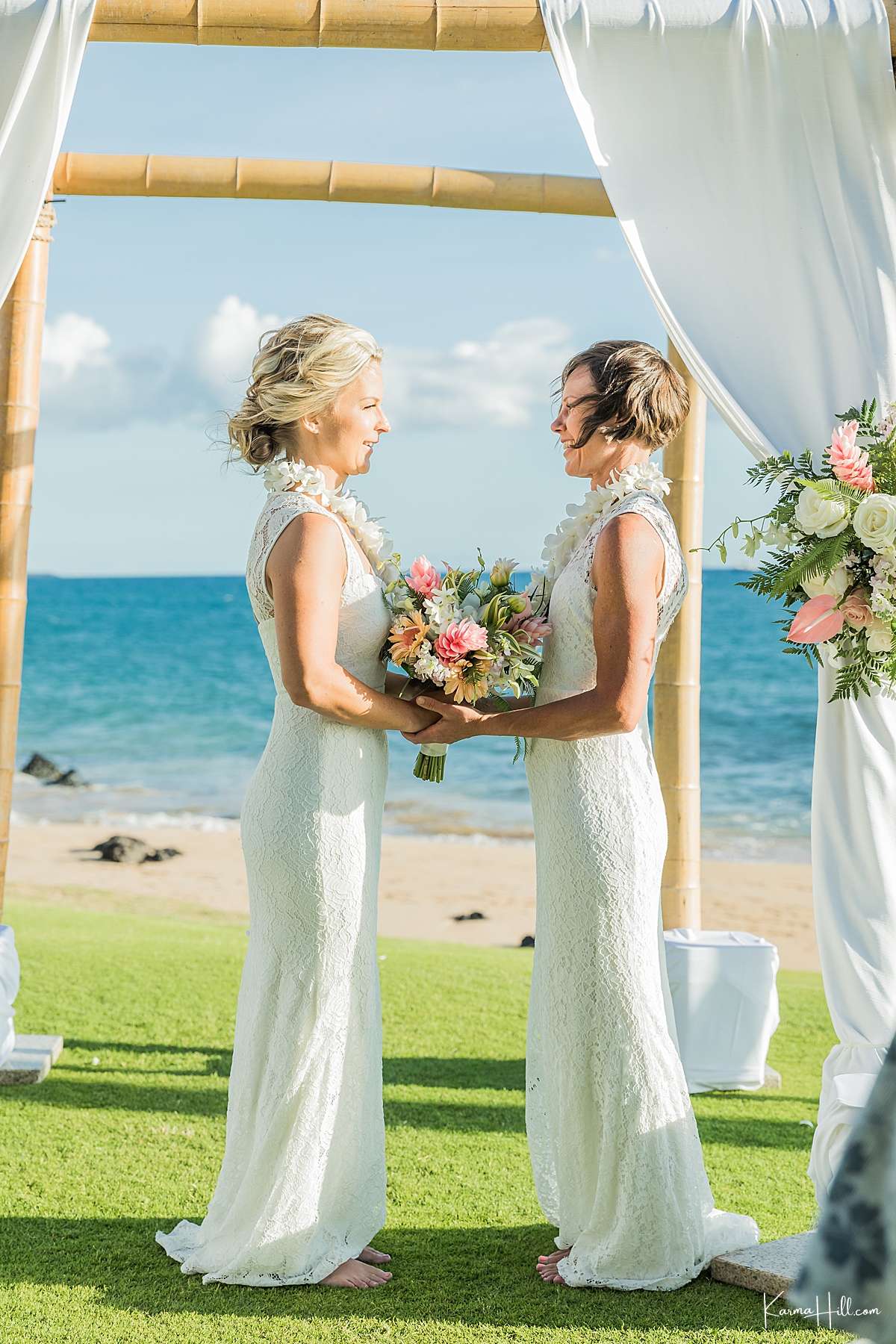 Hawaii Wedding Photographers