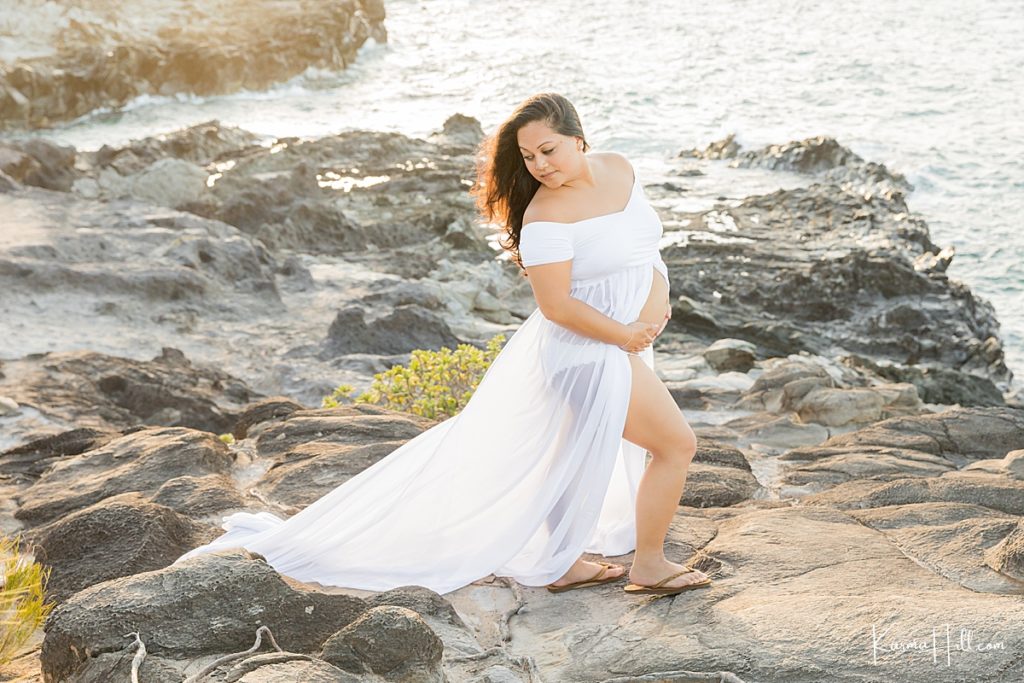 Maui Maternity Portrait