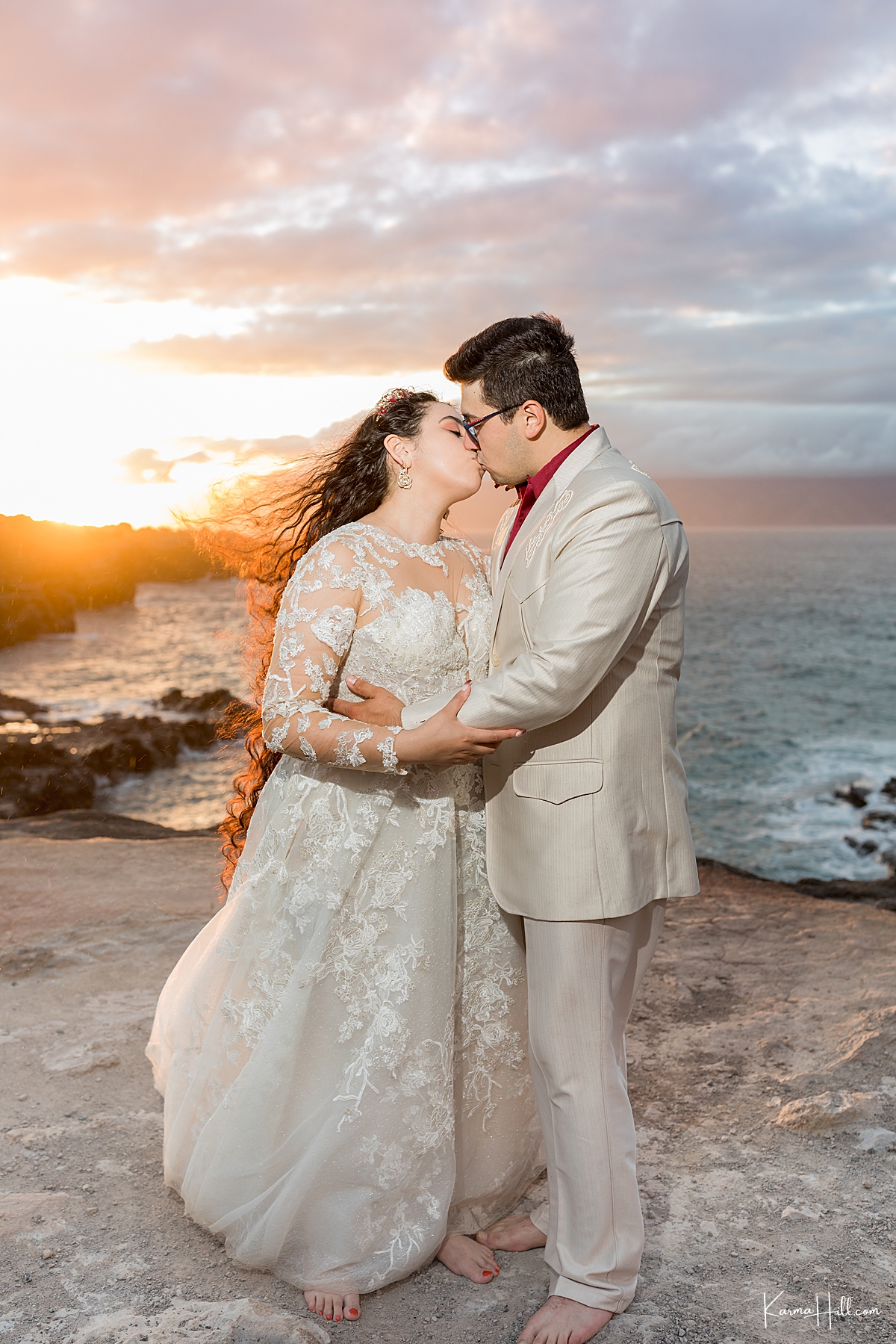 Honeymoon Portraits in Hawaii 