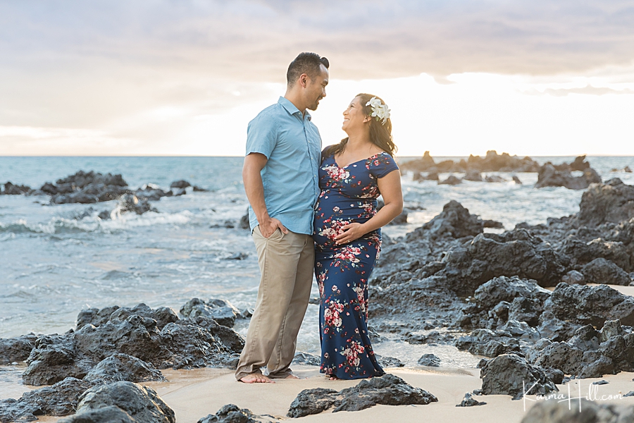 sunset couples photos in maui