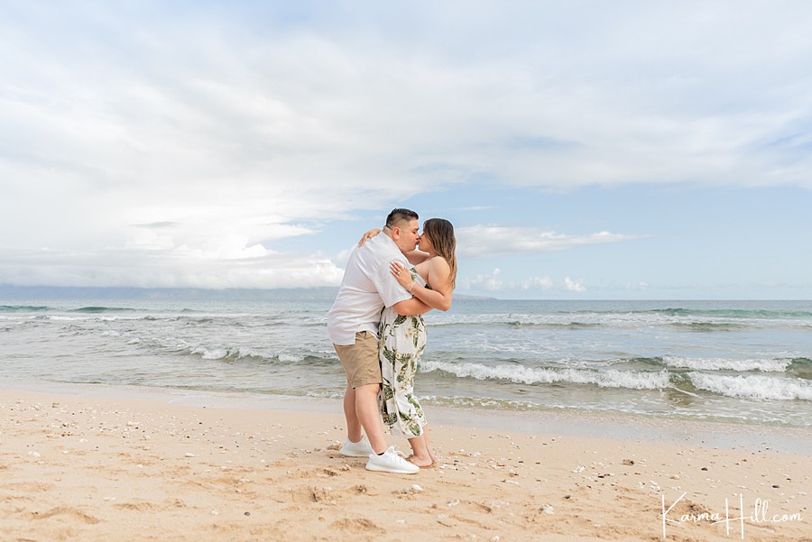 hawaii couples beach photography