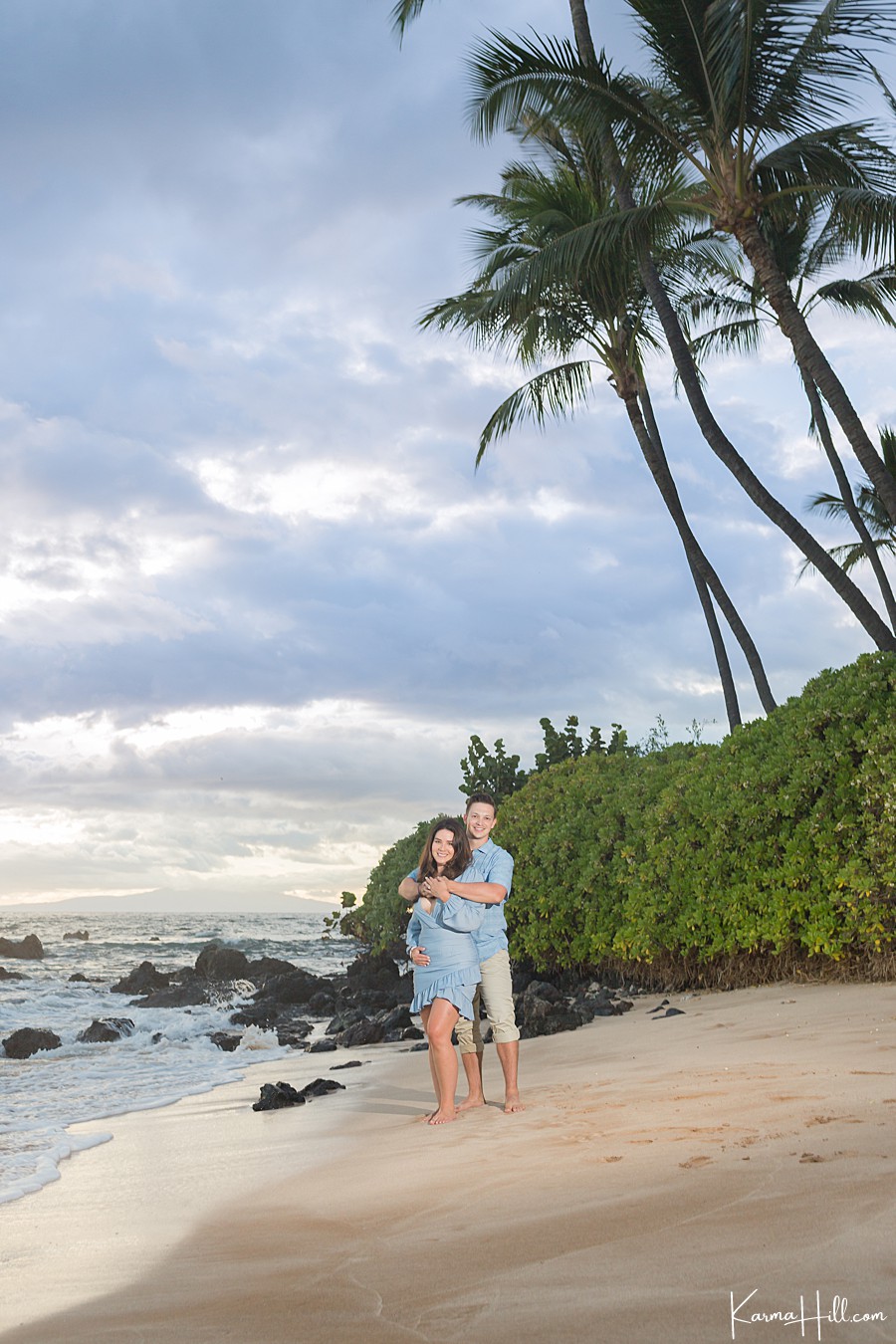 Hawaii engagement portraits
