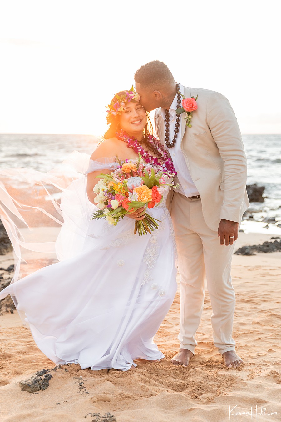 wedding sunset photographers in hawaii