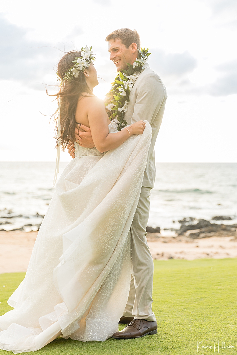Maui couples sunset portraits
