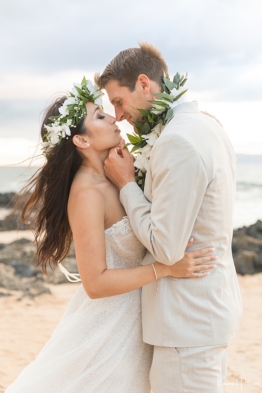 best places in maui for sunset portraits