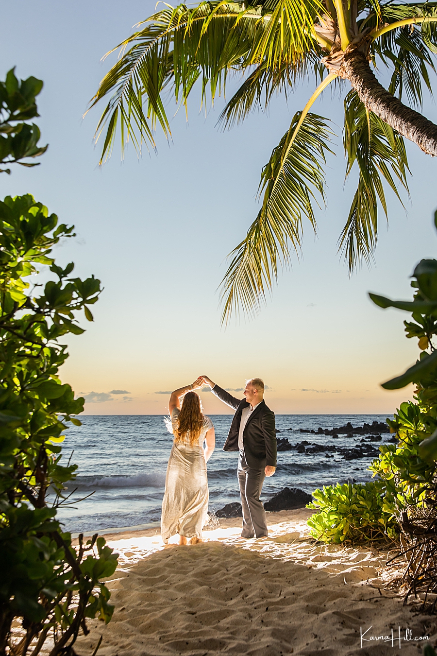Maui couples photographer
