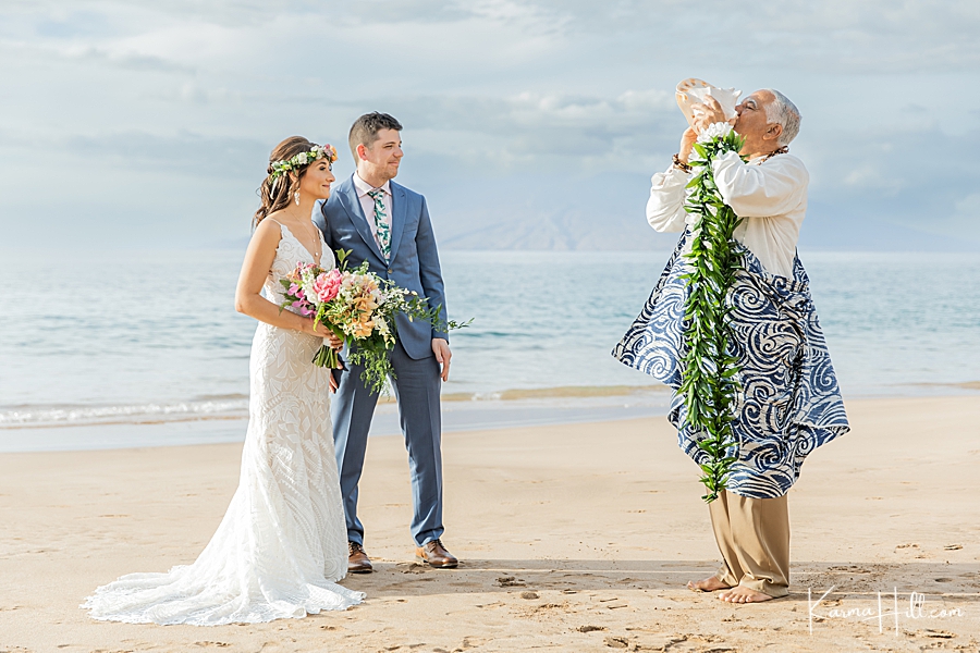 maluaka beach wedding maui