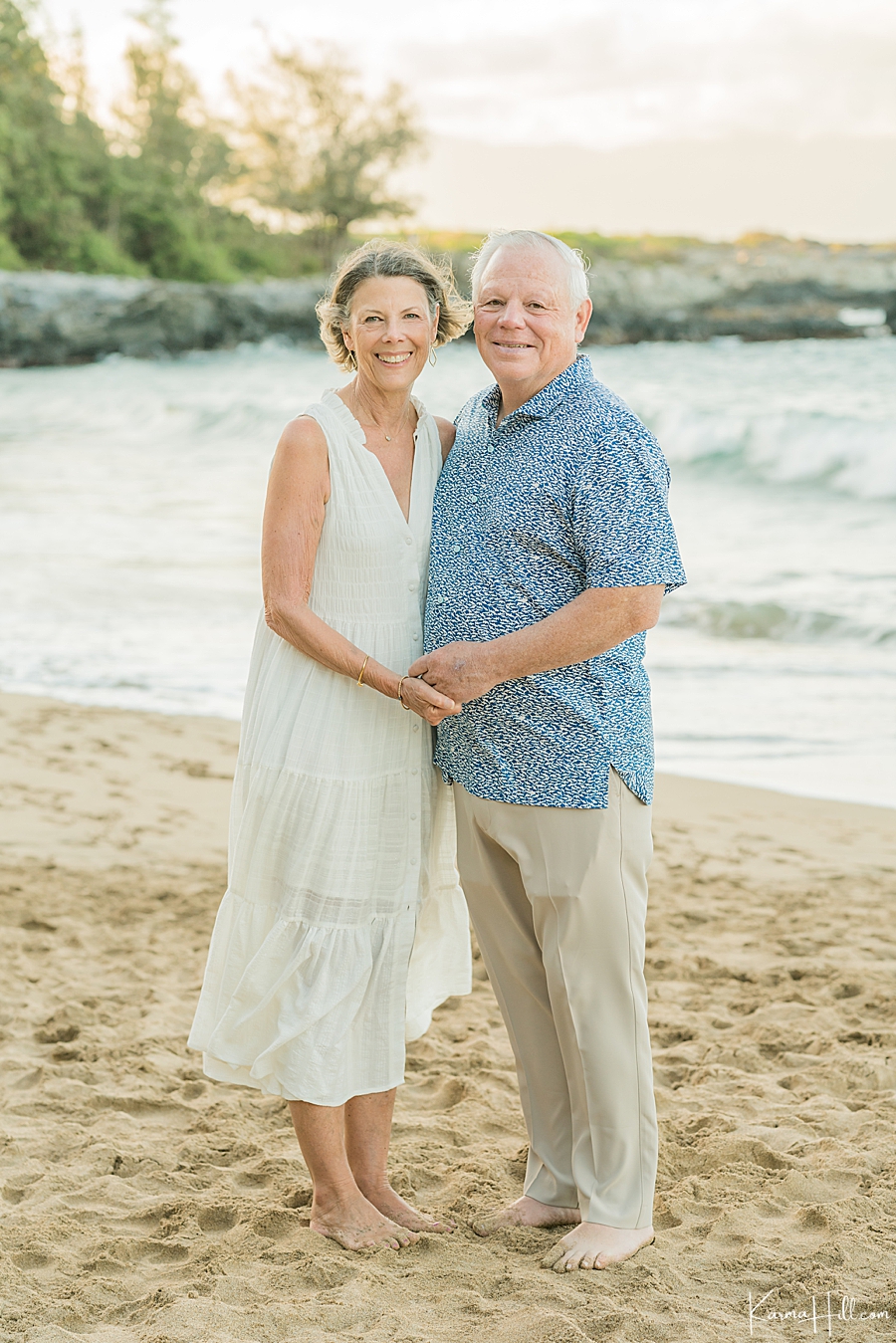 couples portrait in Maui, Hawaii
