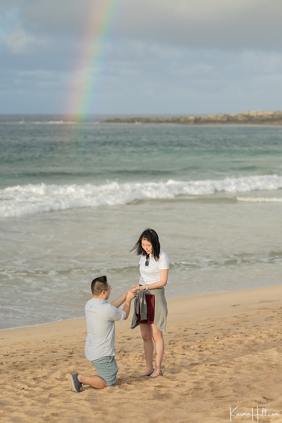 maui surprise proposal on the beach