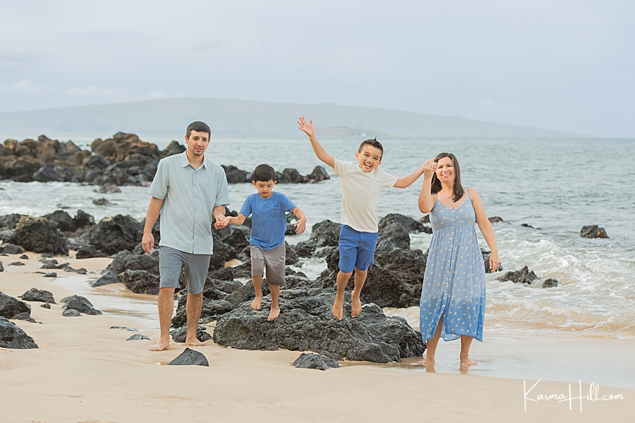 southside beach family photos in maui