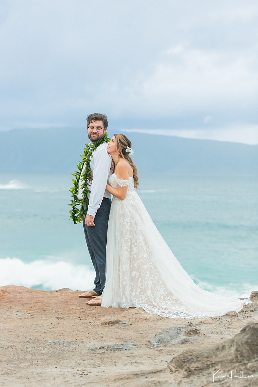 couples portraits in maui