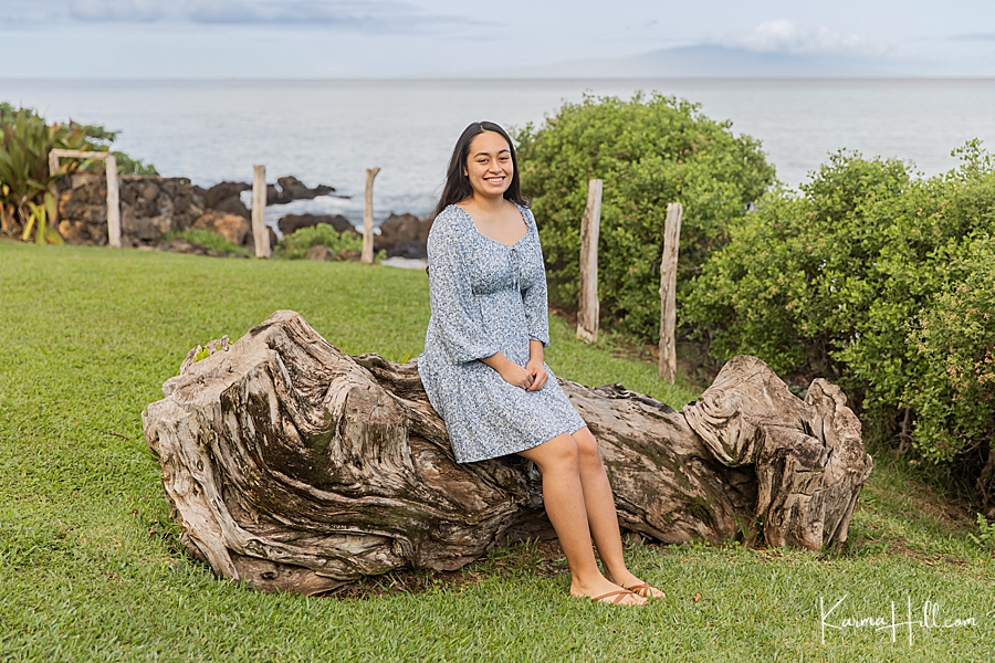 Senior Portrait photographers in Maui, Hawaii