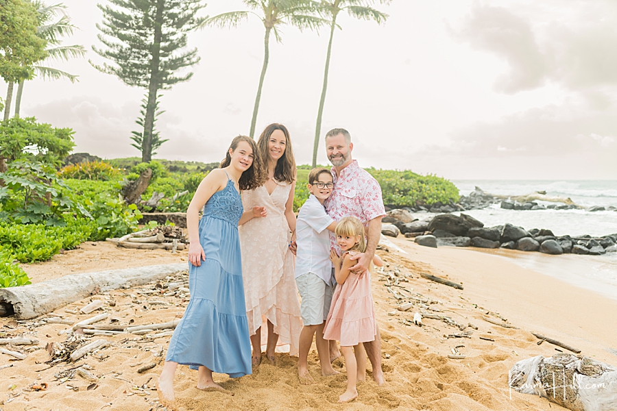 Kauai family beach photos