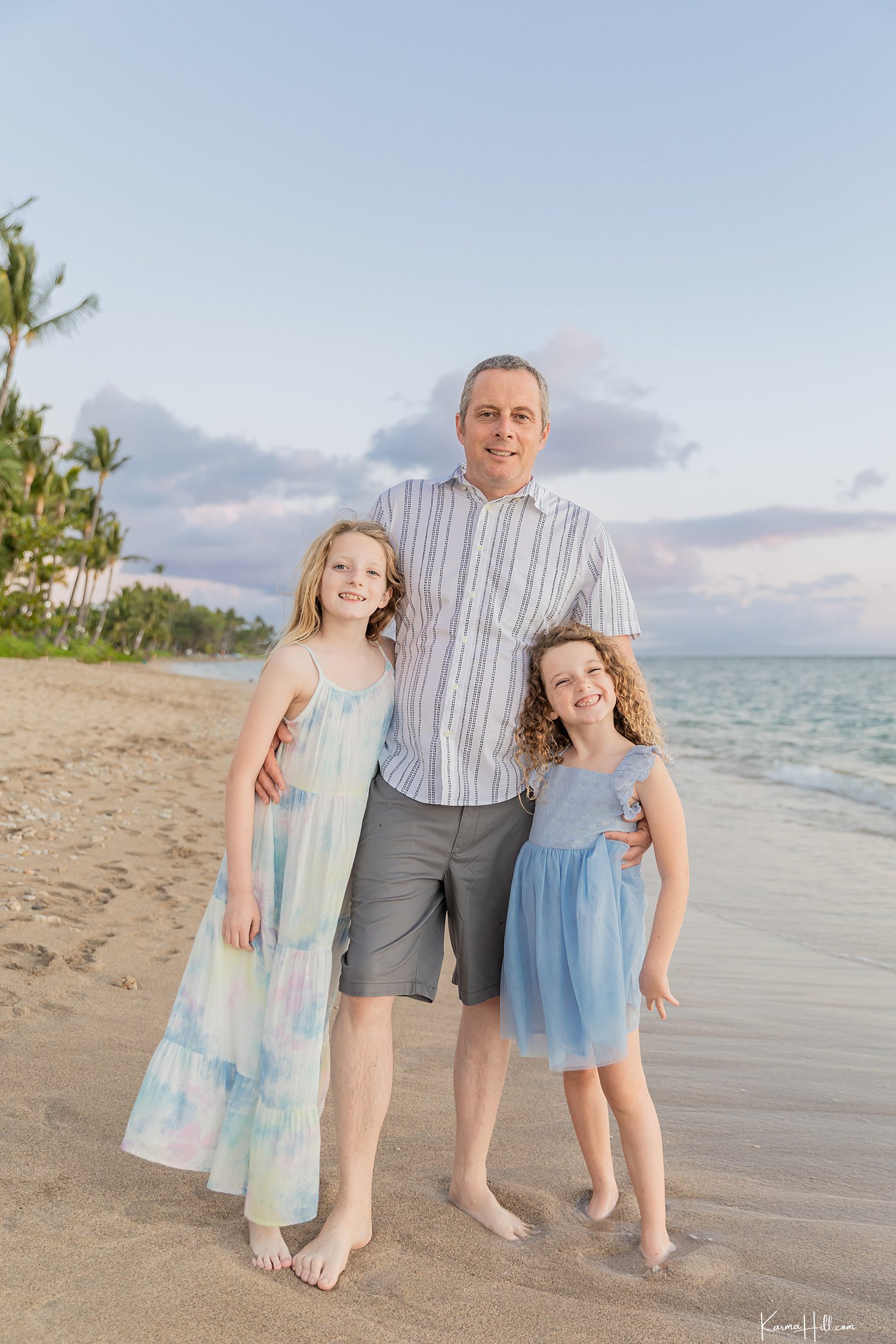 sunset Hawaii Family Photographers on Beach