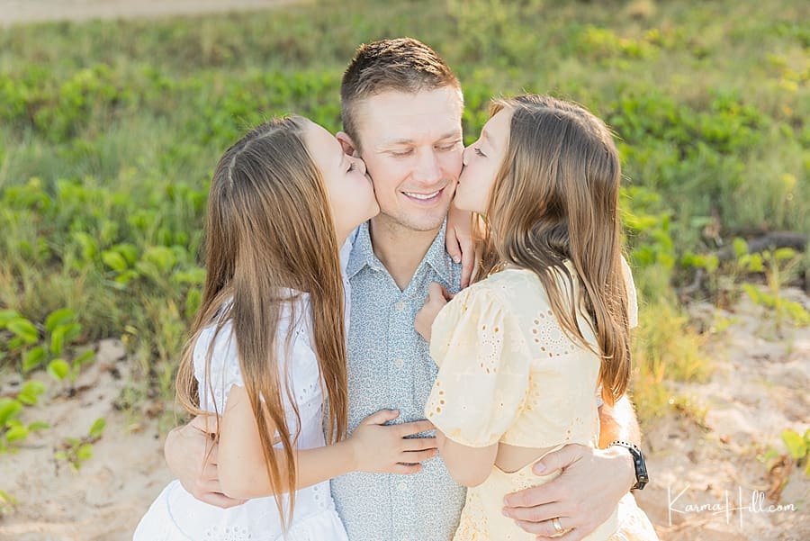 Hawaii Family Photographers on Beach