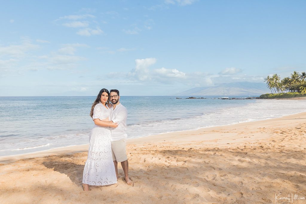 couples portraits in Maui, Hawaii