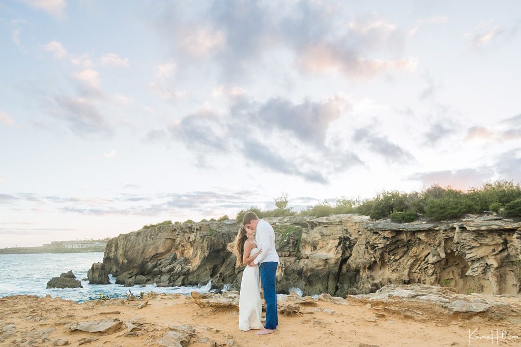 Honeymoon portraits in Kauai, Hawaii