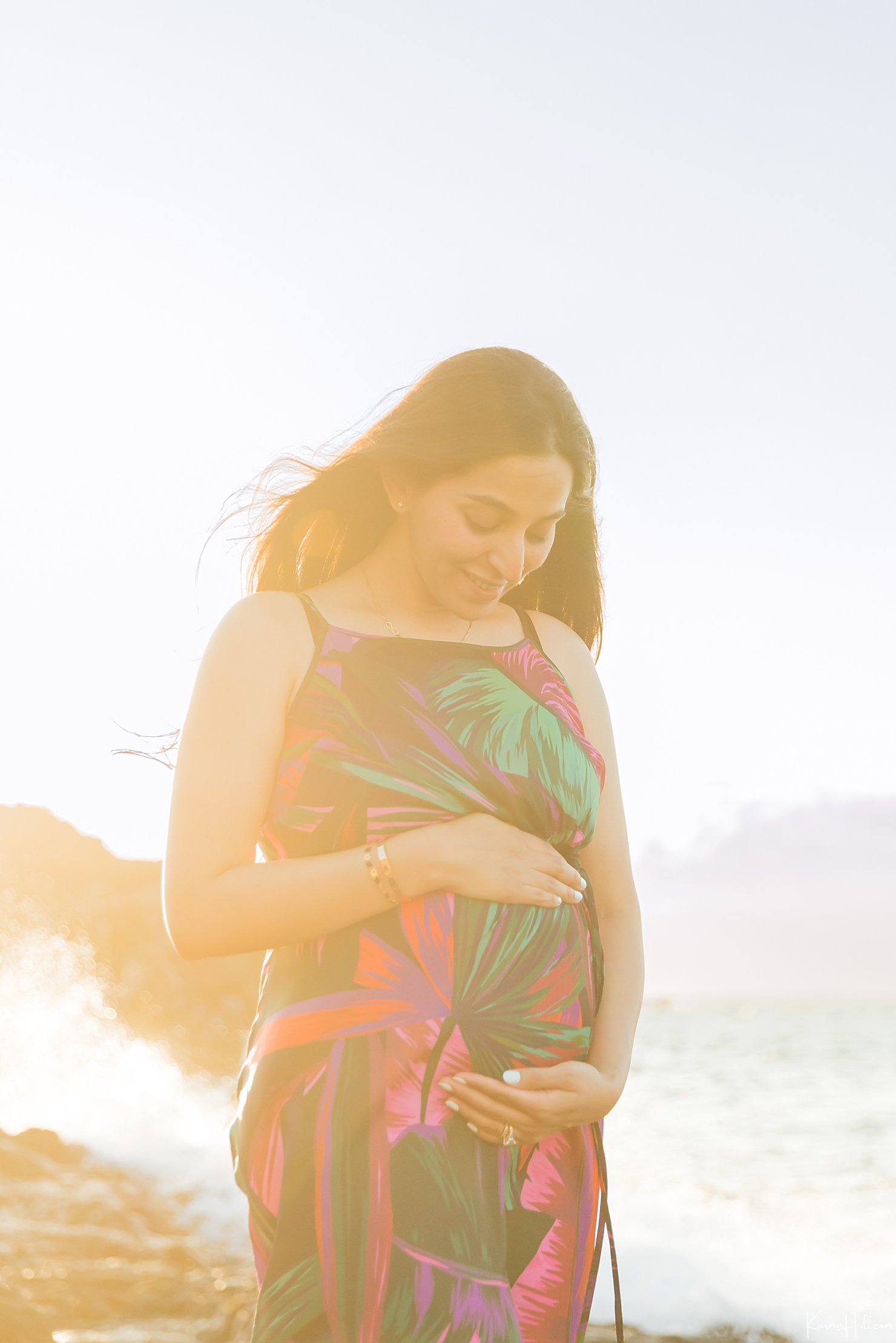 maternity portraits in Maui