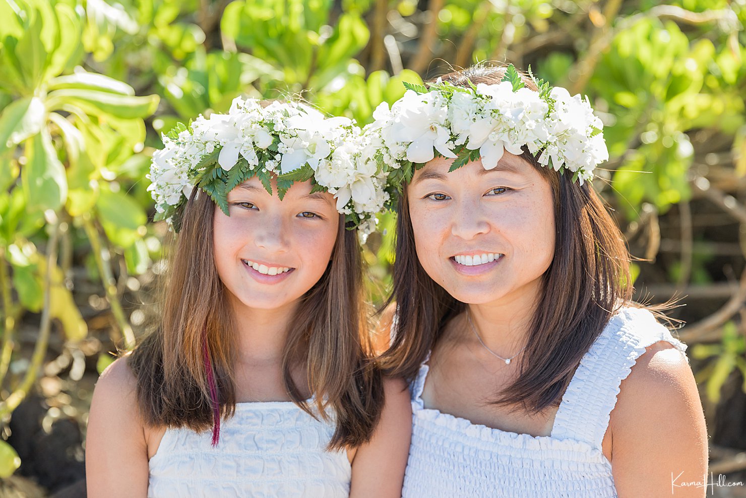 Mom and Daughter portraits on Maui