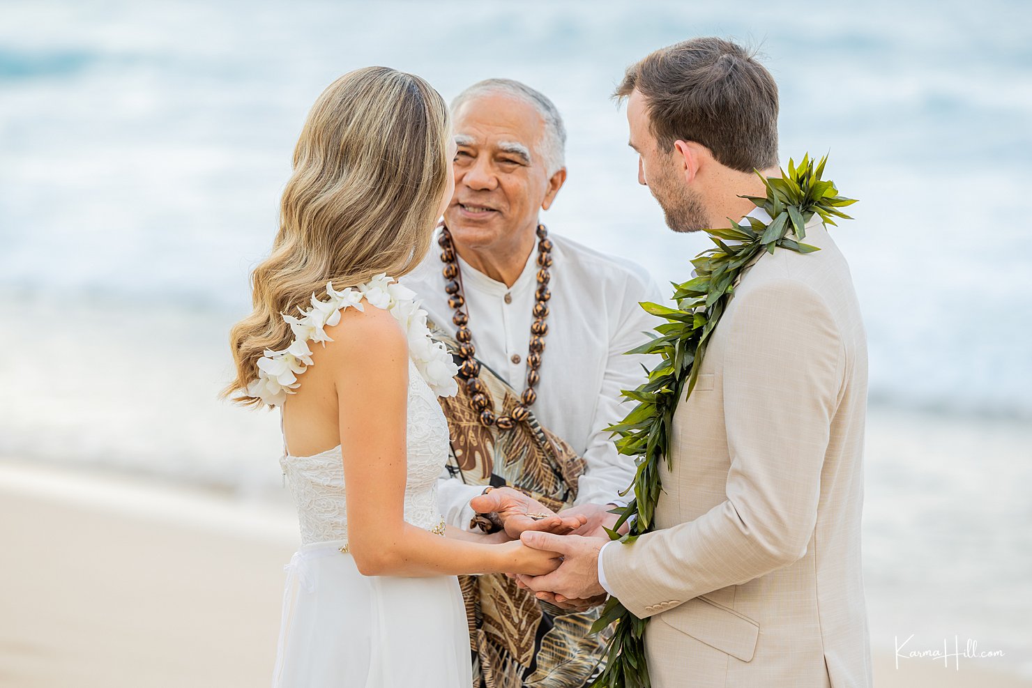 Maui wedding ceremony on beach