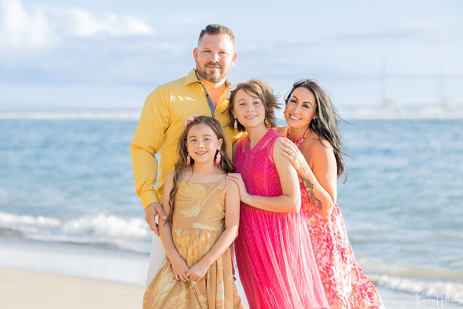 Maui family portrait in lahaina