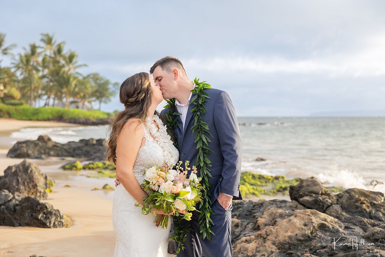 Simple Maui Wedding and Karma Hill Photography