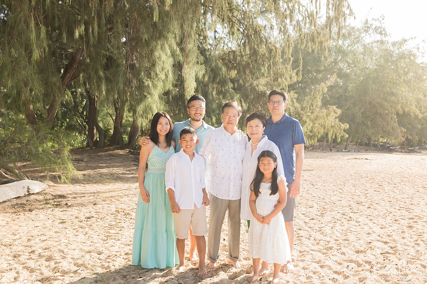 family portrait in hawaii 
