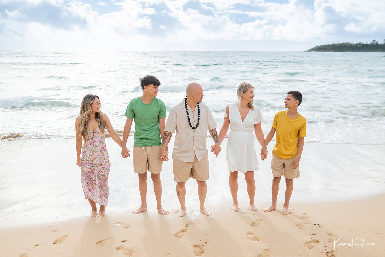Times To Treasure - The Sambrano's Kauai Family Portrait
