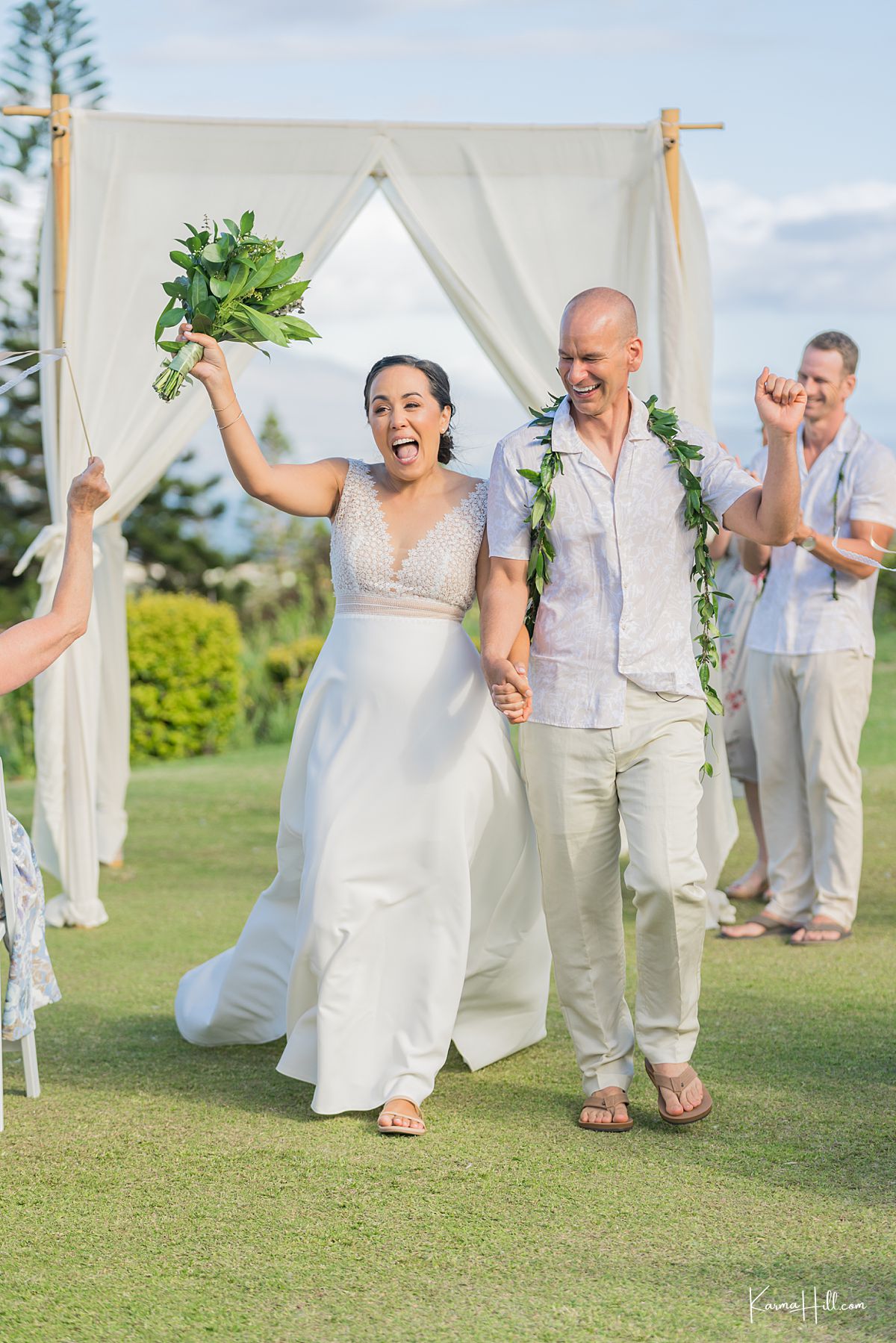 Maui wedding photos of 'just married'