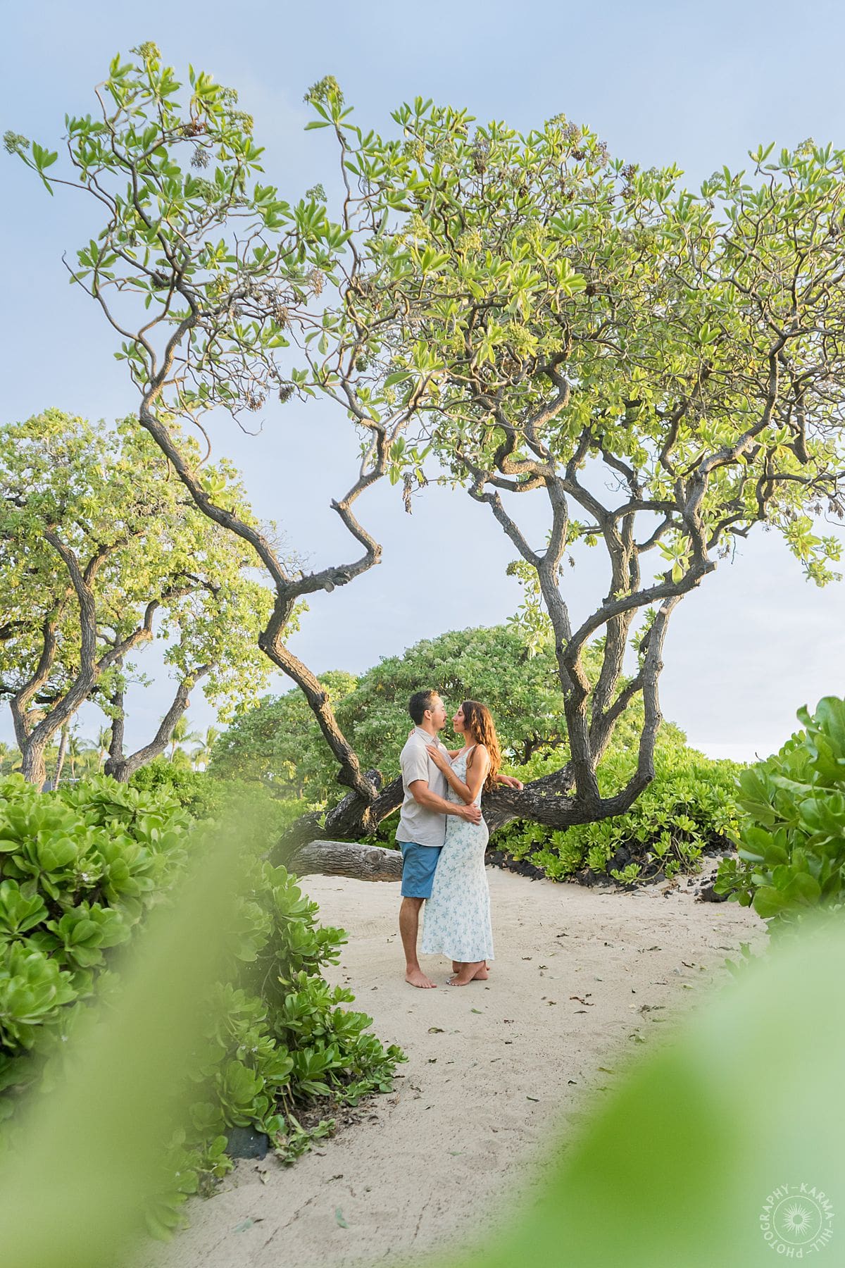 big island couples portrait 