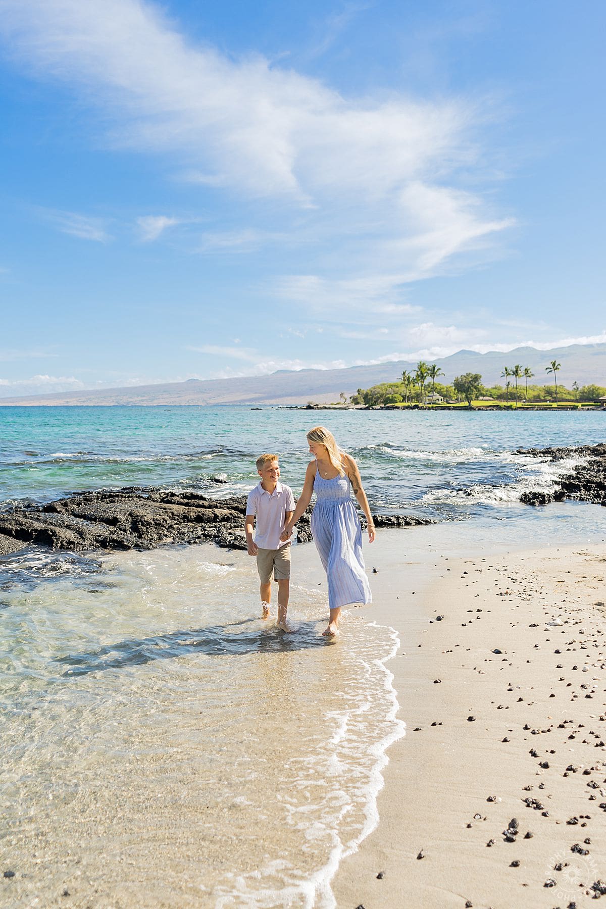 BIG ISLAND FAMILY PORTRAIT