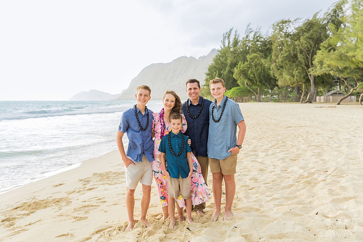 oahu family portrait 