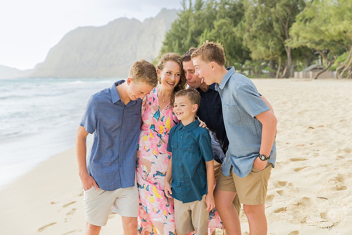 oahu family portrait 