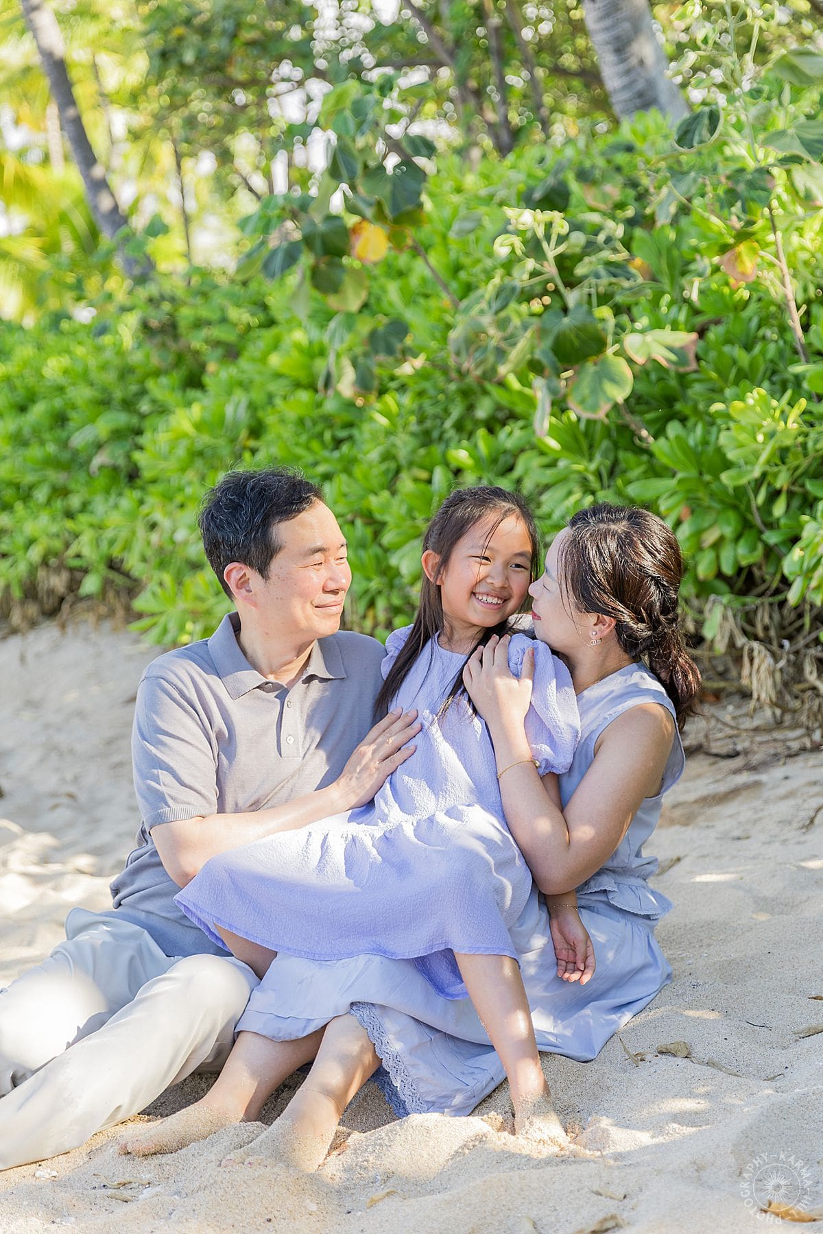 OAHU FAMILY PORTRAIT