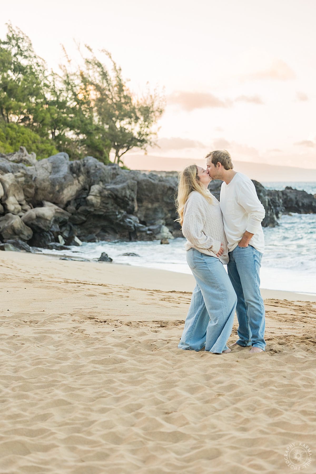 MAUI COUPLES PORTRAIT
