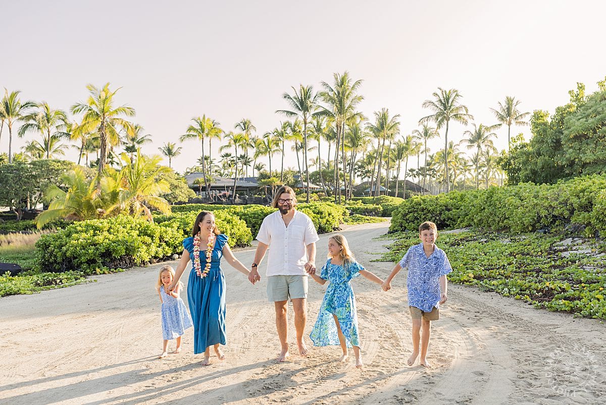 BIG ISLAND FAMILY PORTRAIT