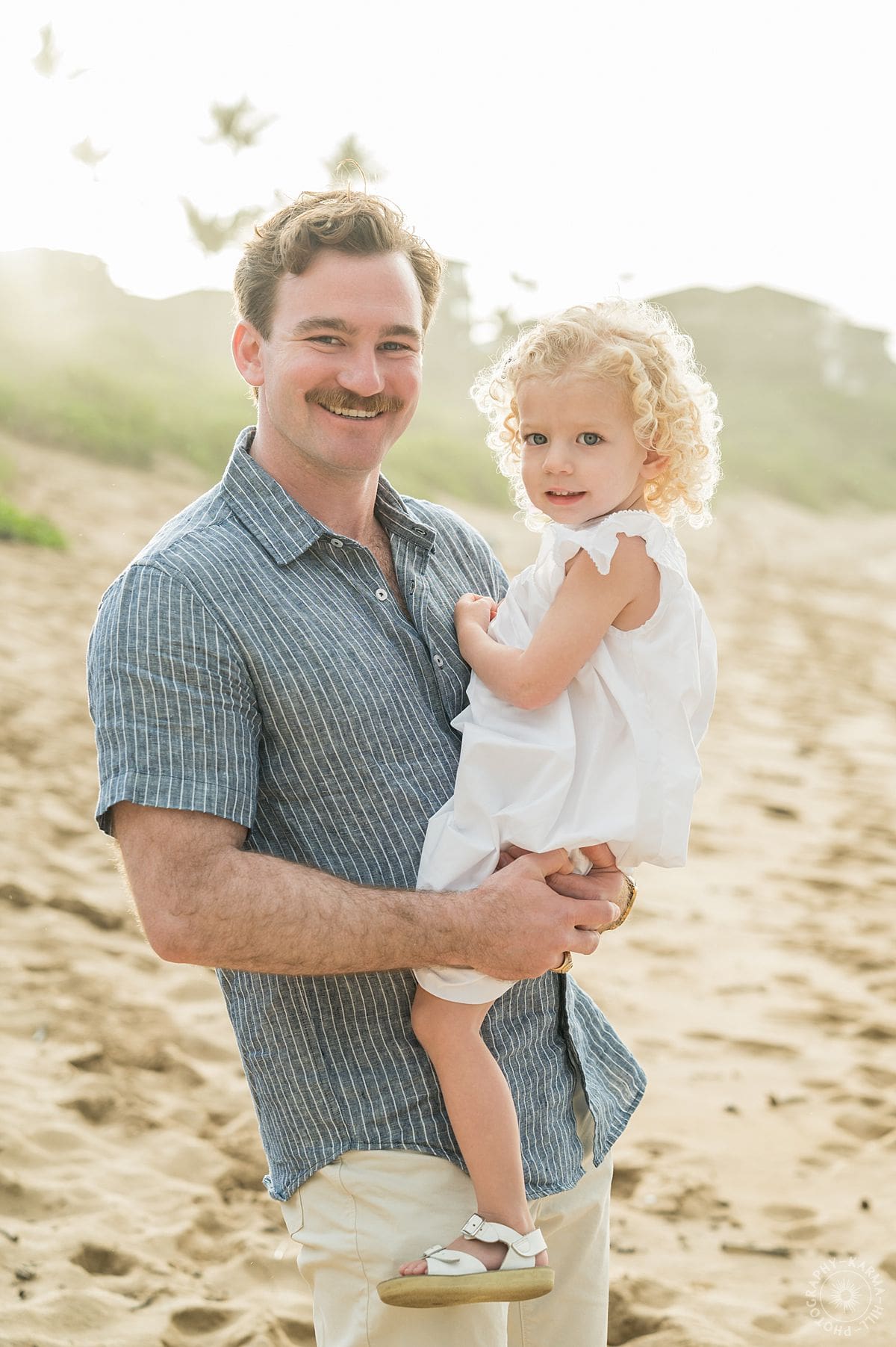 Maui family portrait 