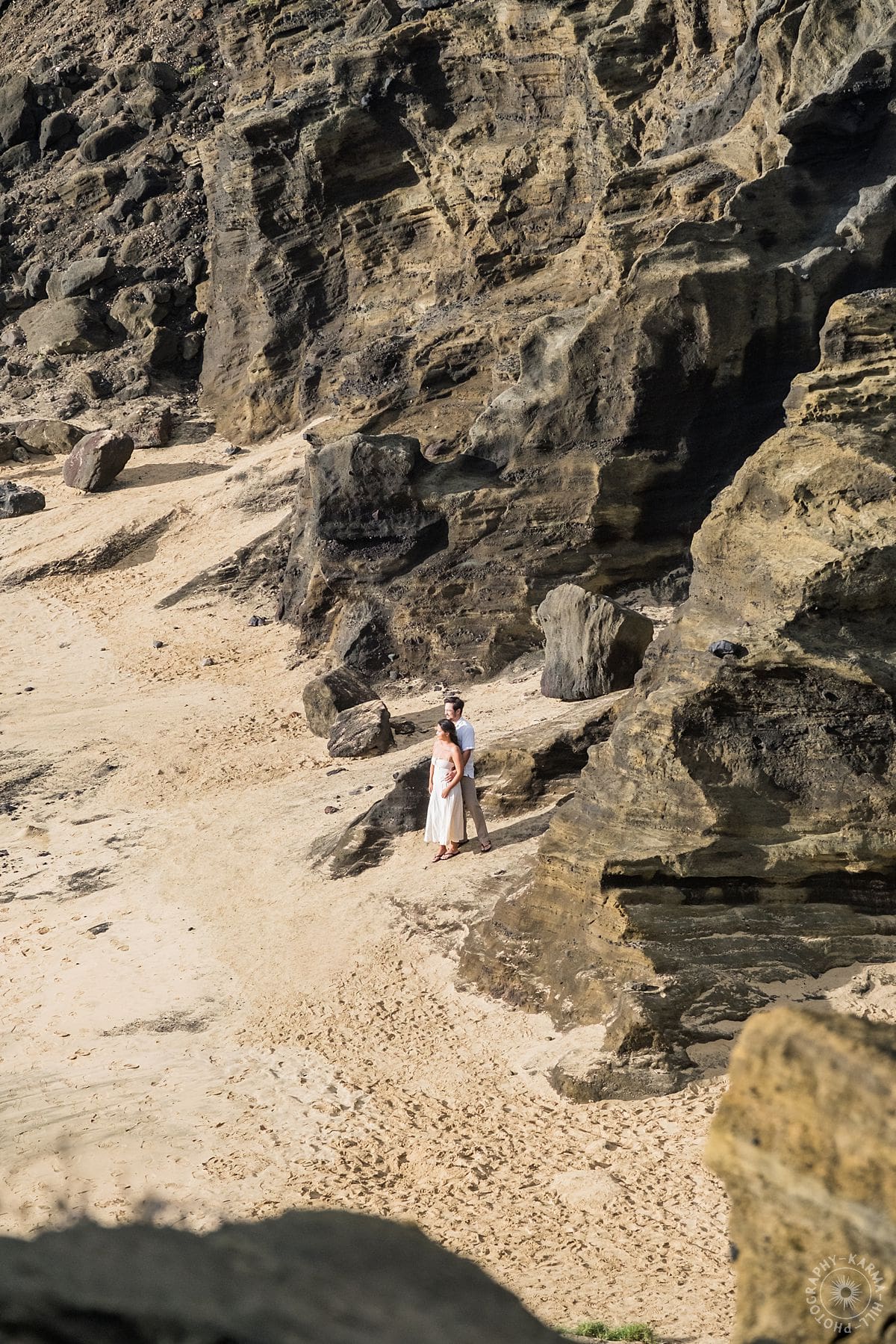 Oahu Engagement Portraits