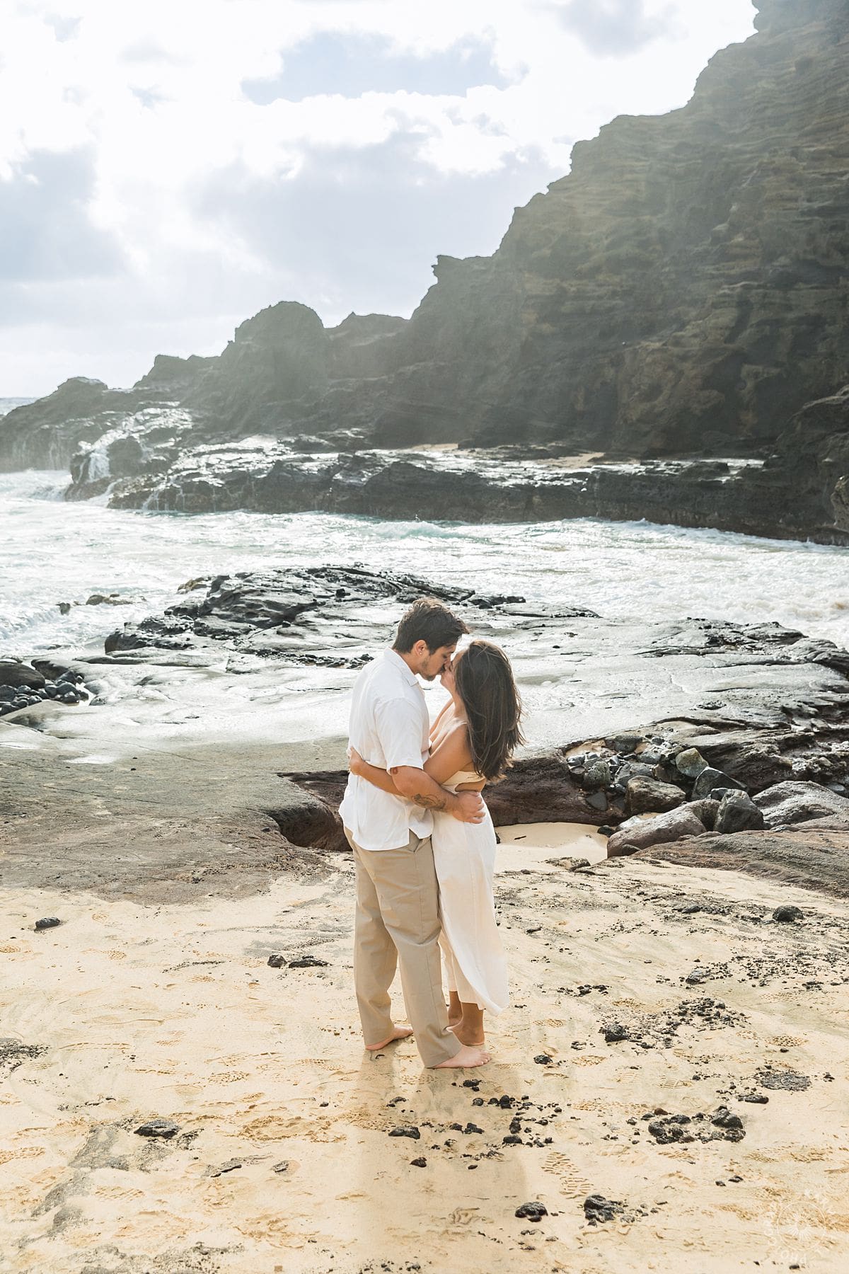 Oahu Engagement Portraits