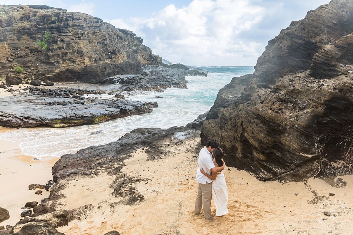 Oahu Engagement Portraits