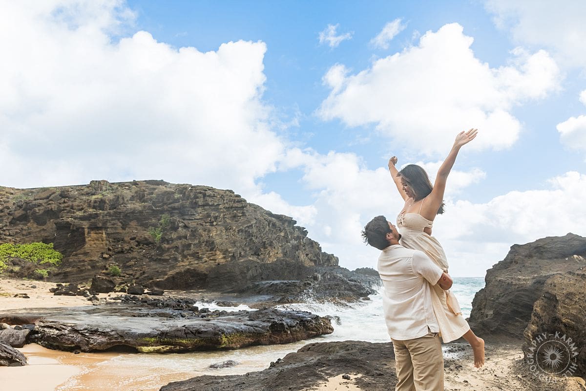 Oahu Engagement Portraits