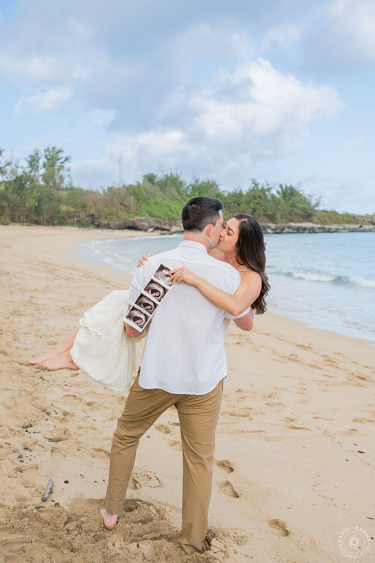 Maui Maternity Portraits