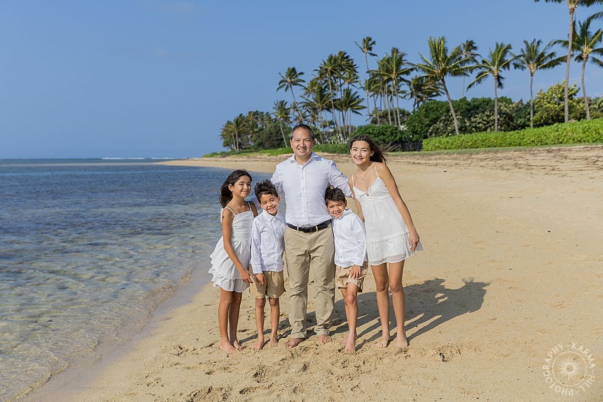 Oahu family portrait